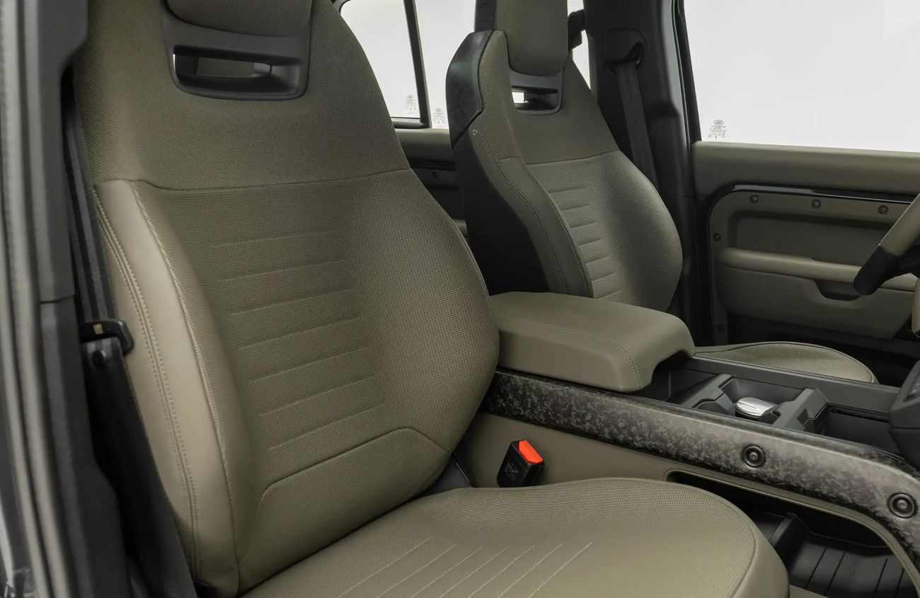 Land Rover Defender 4.4L V8 Twin-Turbo Mild Hybrid Engine