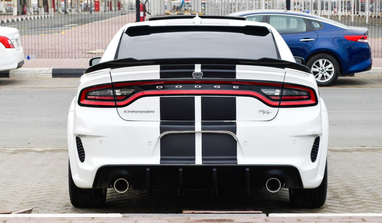 Dodge Charger R/T HEMI 5.7L