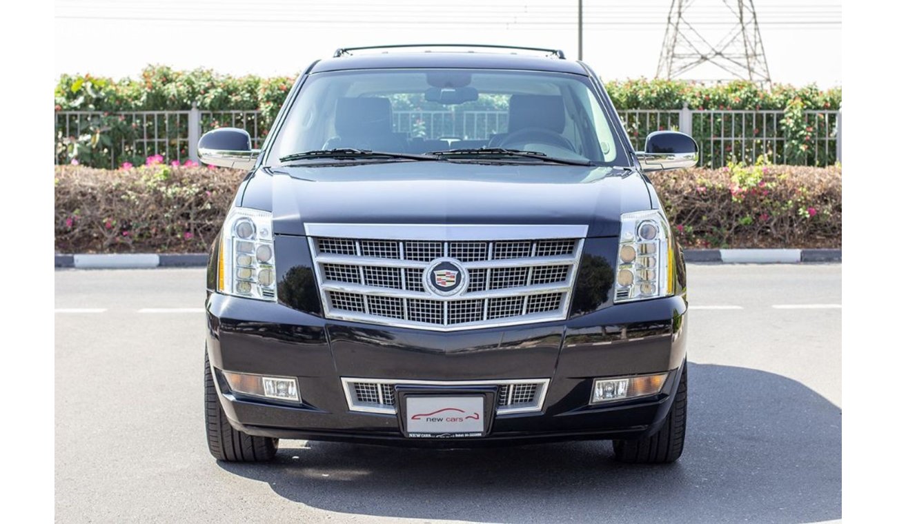 Cadillac Escalade CADILLAC ESCALADE - 2012 - GCC - ASSIST AND FACILITY IN DOWN PAYMENT - 2635 AED/MONTHLY