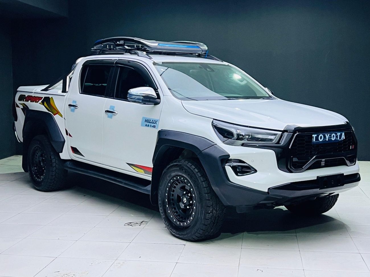 تويوتا هيلوكس 