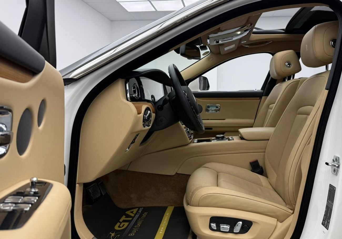رولز رويس جوست 2022 Rolls Royce Ghost, 1 Year Unlimited KM Warranty, Full Service History