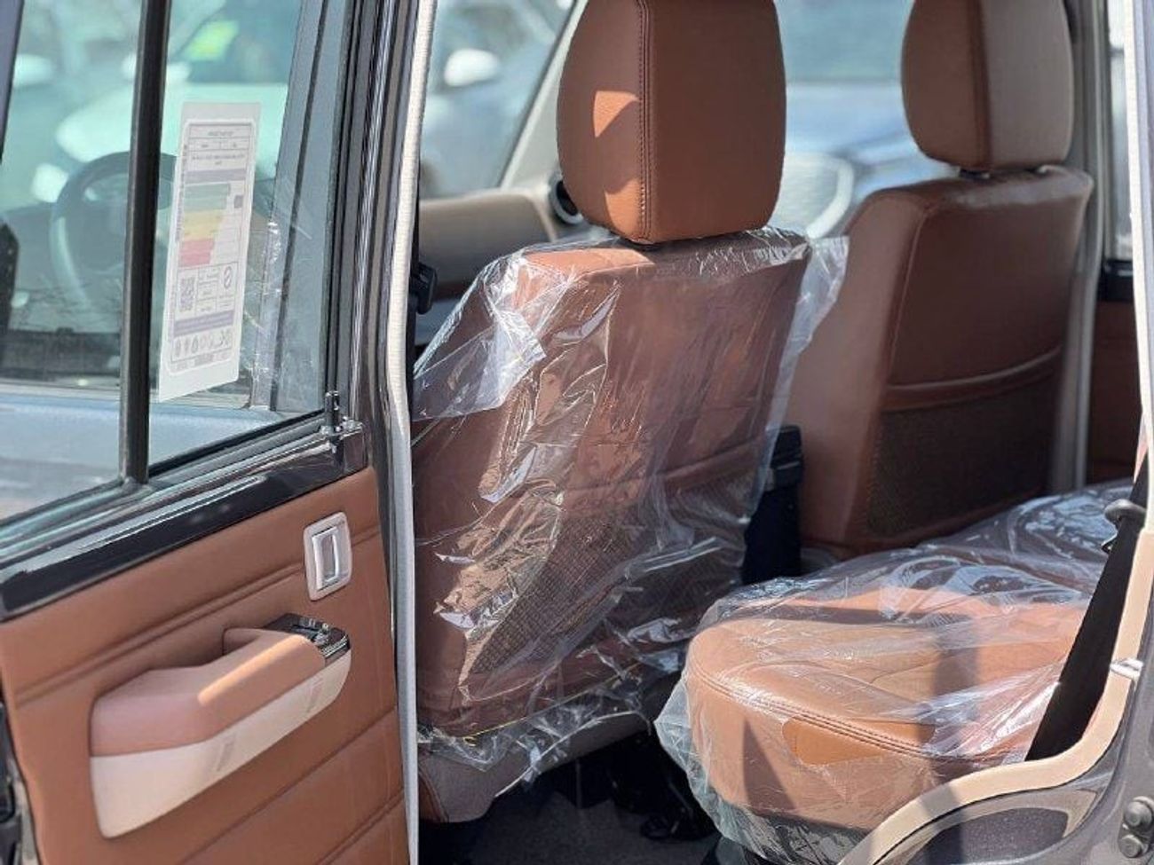 تويوتا لاند كروزر 70 LC76 2.8L TURBO DSL A/T // 2025 // FULL OPTION WITH RADAR , DIFF LOCK , DVD & BACK CAMERA // SPECIAL