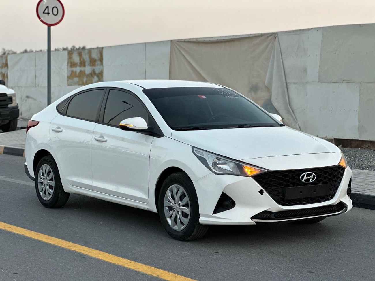Hyundai Accent GL Hyundai Accent | 2021   4-cylinder — 1.6 engine  4-cylinder — 1.6 engine  Mileage: 85,000 km  New sh