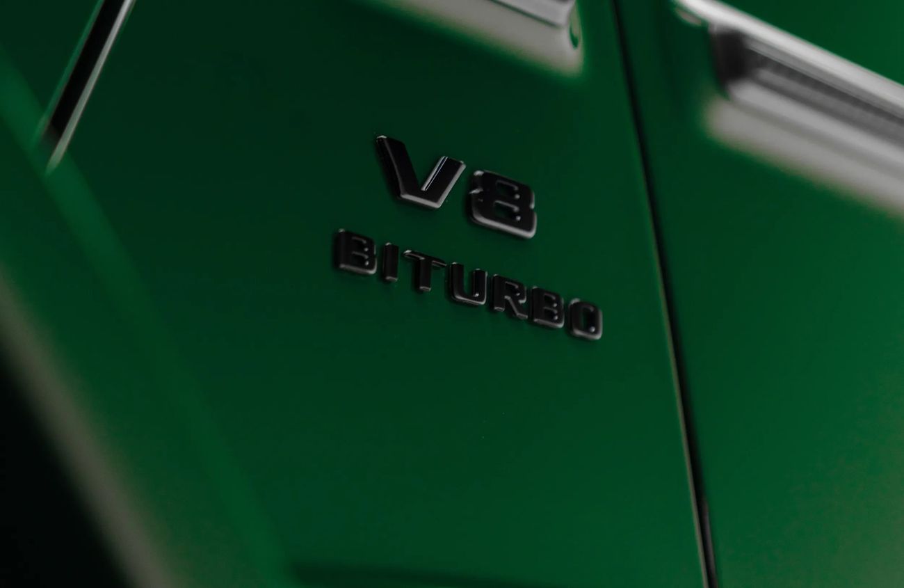 Mercedes-Benz G 63 AMG 4.0L V8 Twin-Turbocharged Engine + eMotor