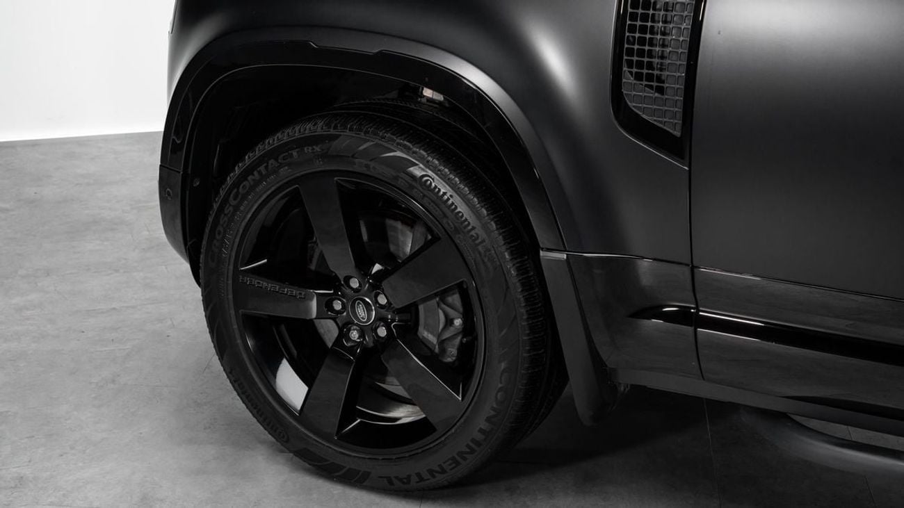 Land Rover Defender HSE P400 - 2025 - GCC - Under Warranty