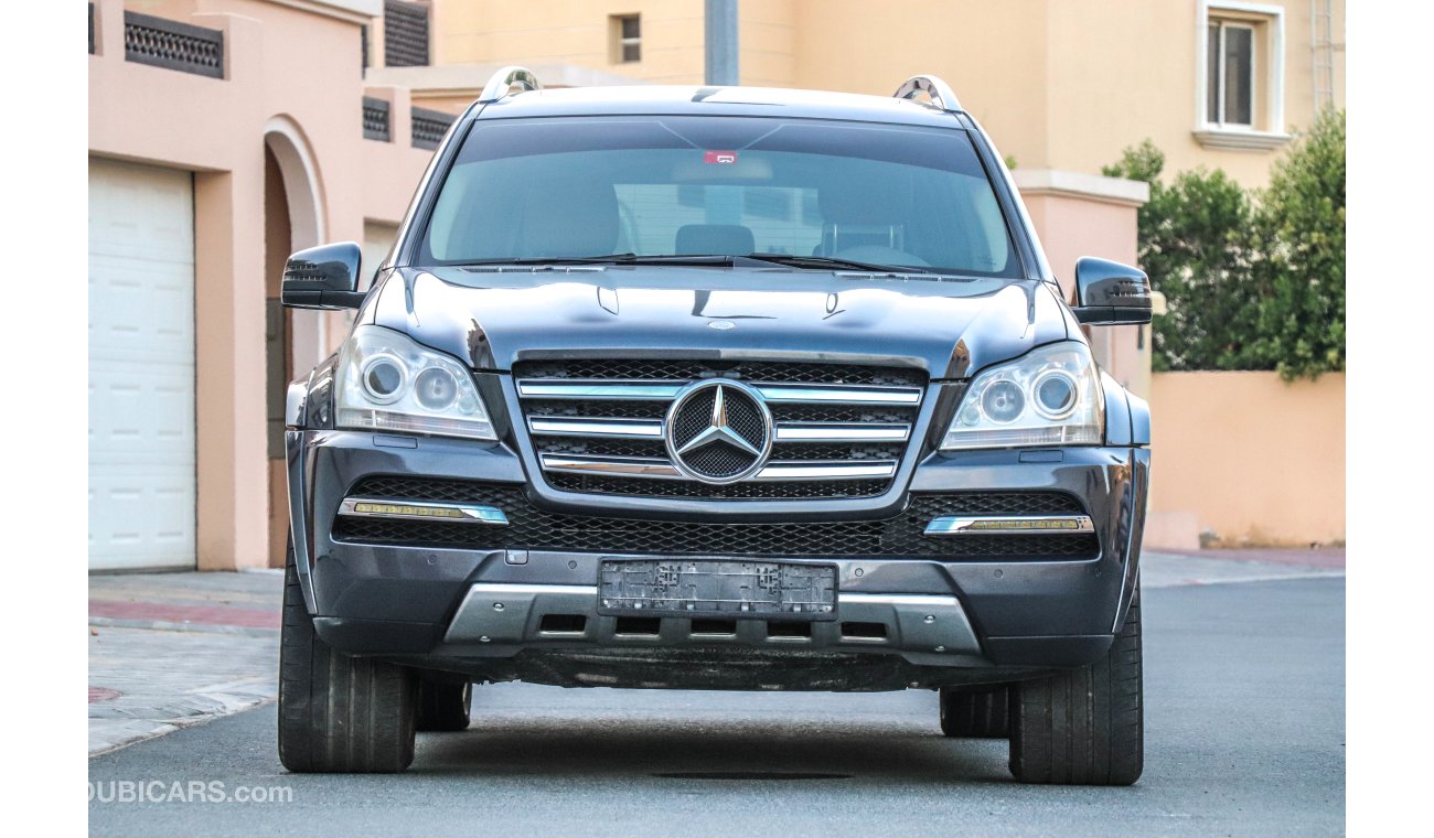 Mercedes-Benz GL 450 2011 GCC with Zero downpayment.