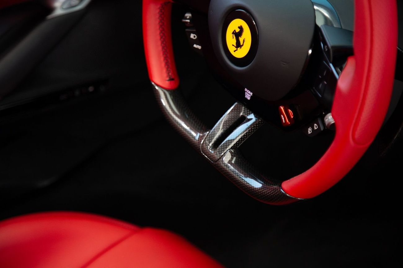 فيراري SF90 سبيدر Ferrari SF90 Spider