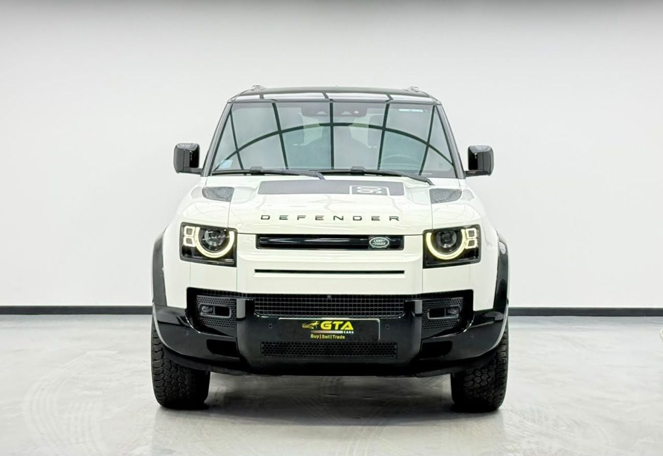 Land Rover Defender 90 SE P300 2024 Land Rover Defender 90 SE P300, 2028 LR Warranty, Full LR Service History, Fully Loaded, GCC
