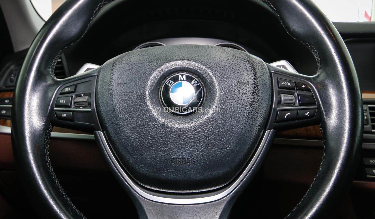 BMW 523i i