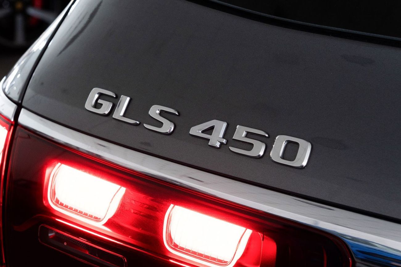 مرسيدس بنز GLS 450 4MATIC