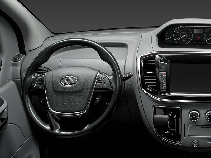 ماكسوس V80 interior - Cockpit