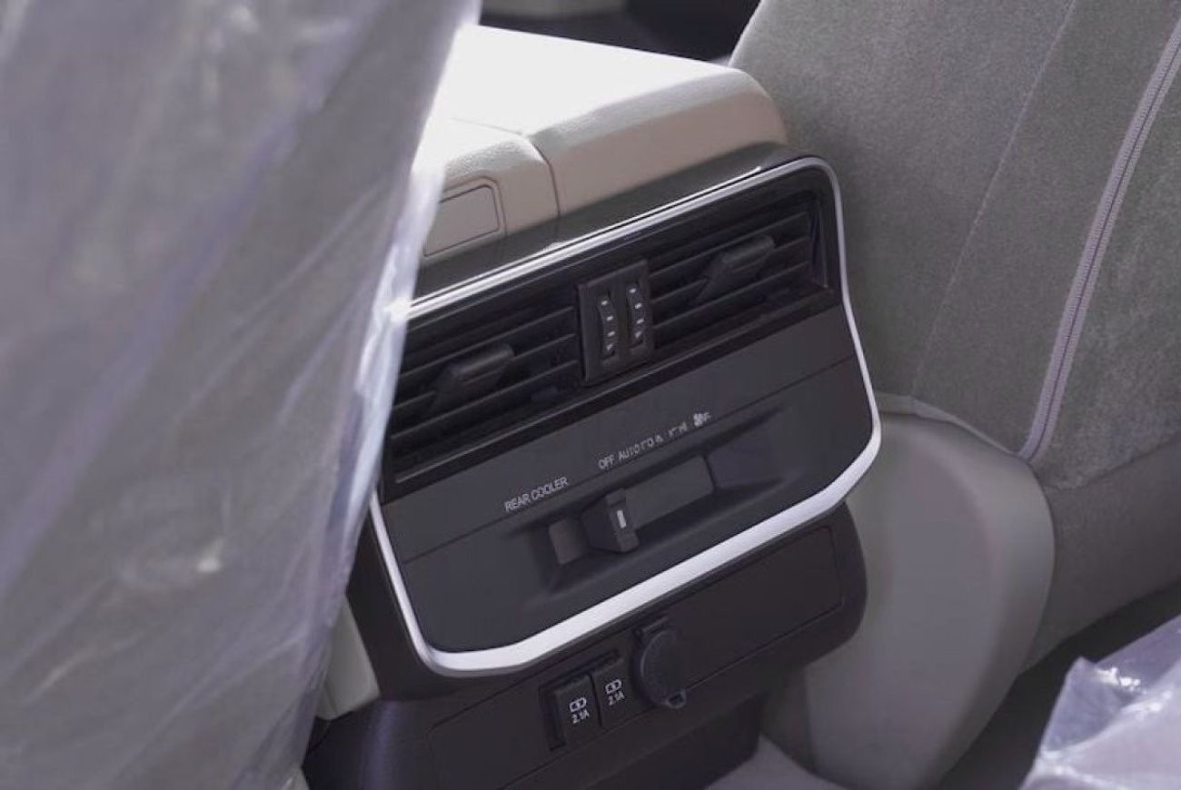 Toyota Land Cruiser GXR 3.5L