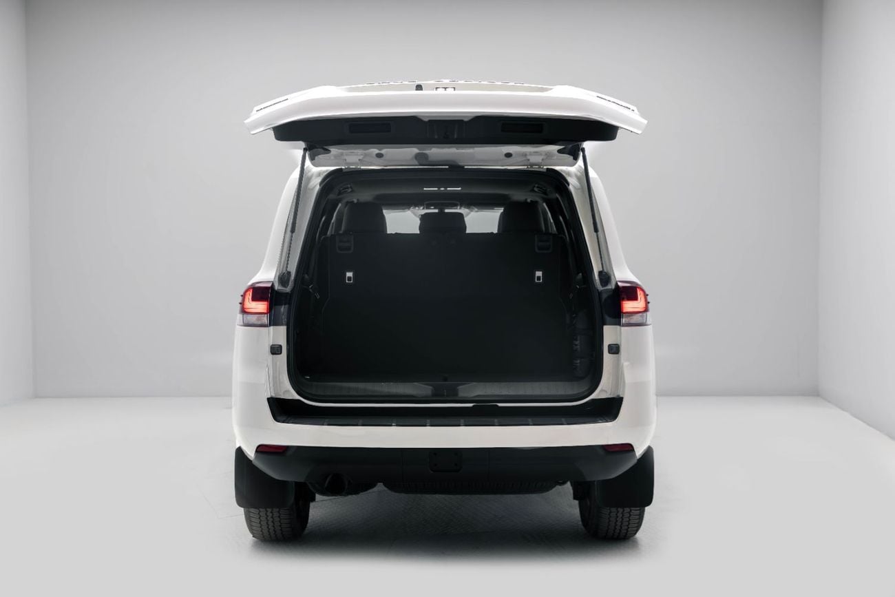 تويوتا لاند كروزر GXR Standard 3.5L - White Pearl Inside Black | Export Only