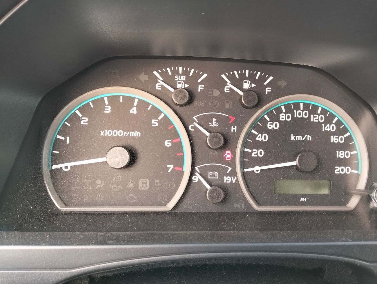 Toyota Land Cruiser Pick Up TOYOTA LC79 S.CAB - 4.0L - PETROL - AUTOMATIC TRANSMISSION - 2025MY