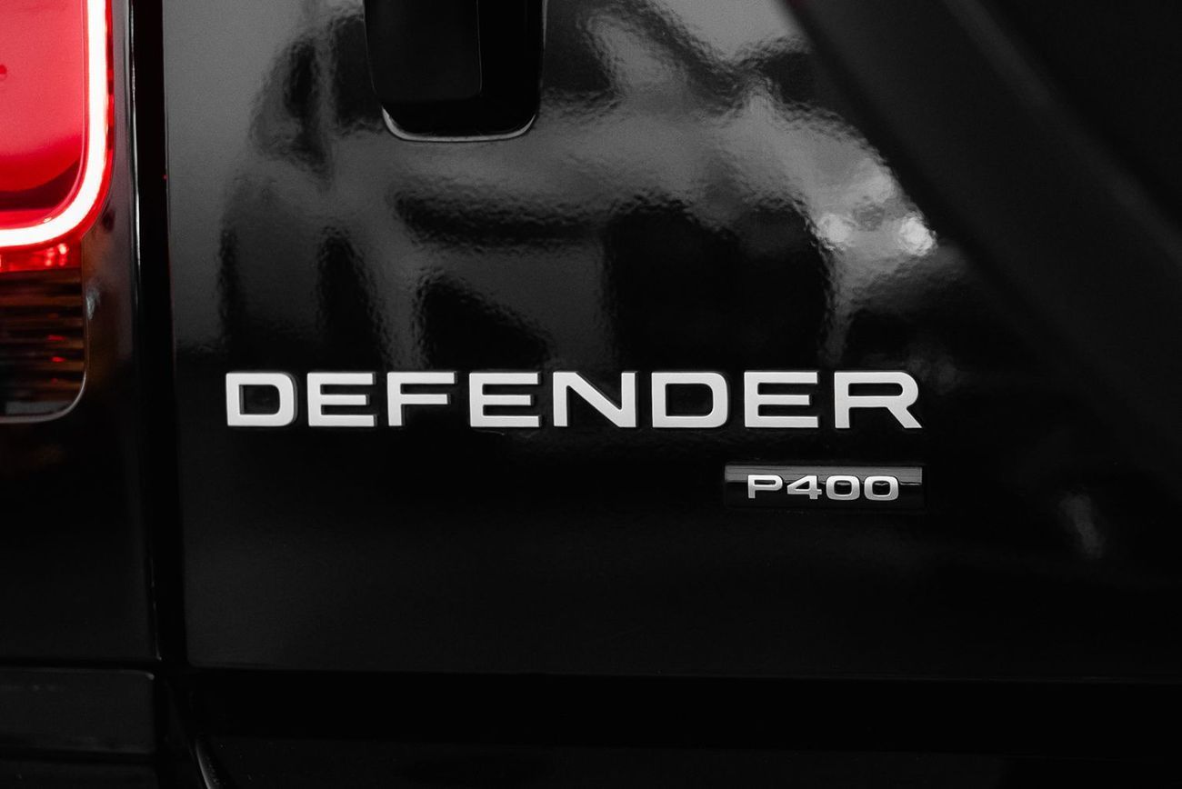 Land Rover Defender 90 SE P400 3.0L