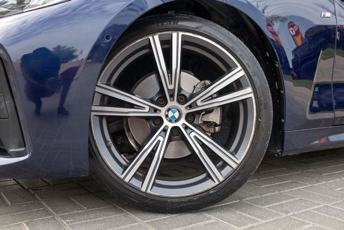 BMW 420i M Sport 2.0L BMW 420i M-Sport Convertible 2022 GCC under Agency Warranty and Service Contract with F