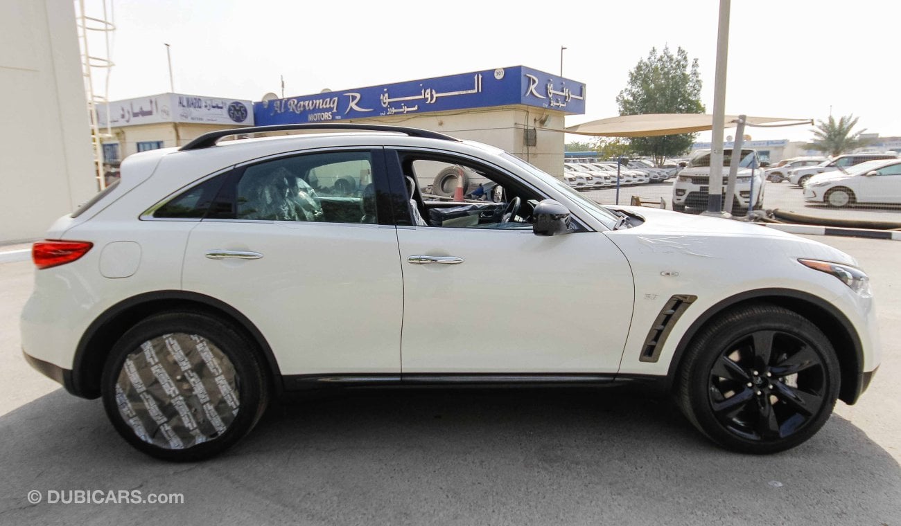 Infiniti QX70 S