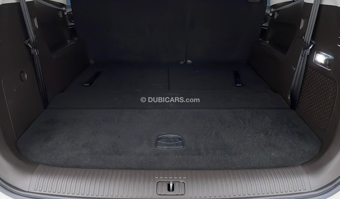 أم جي RX8 LUX 2000