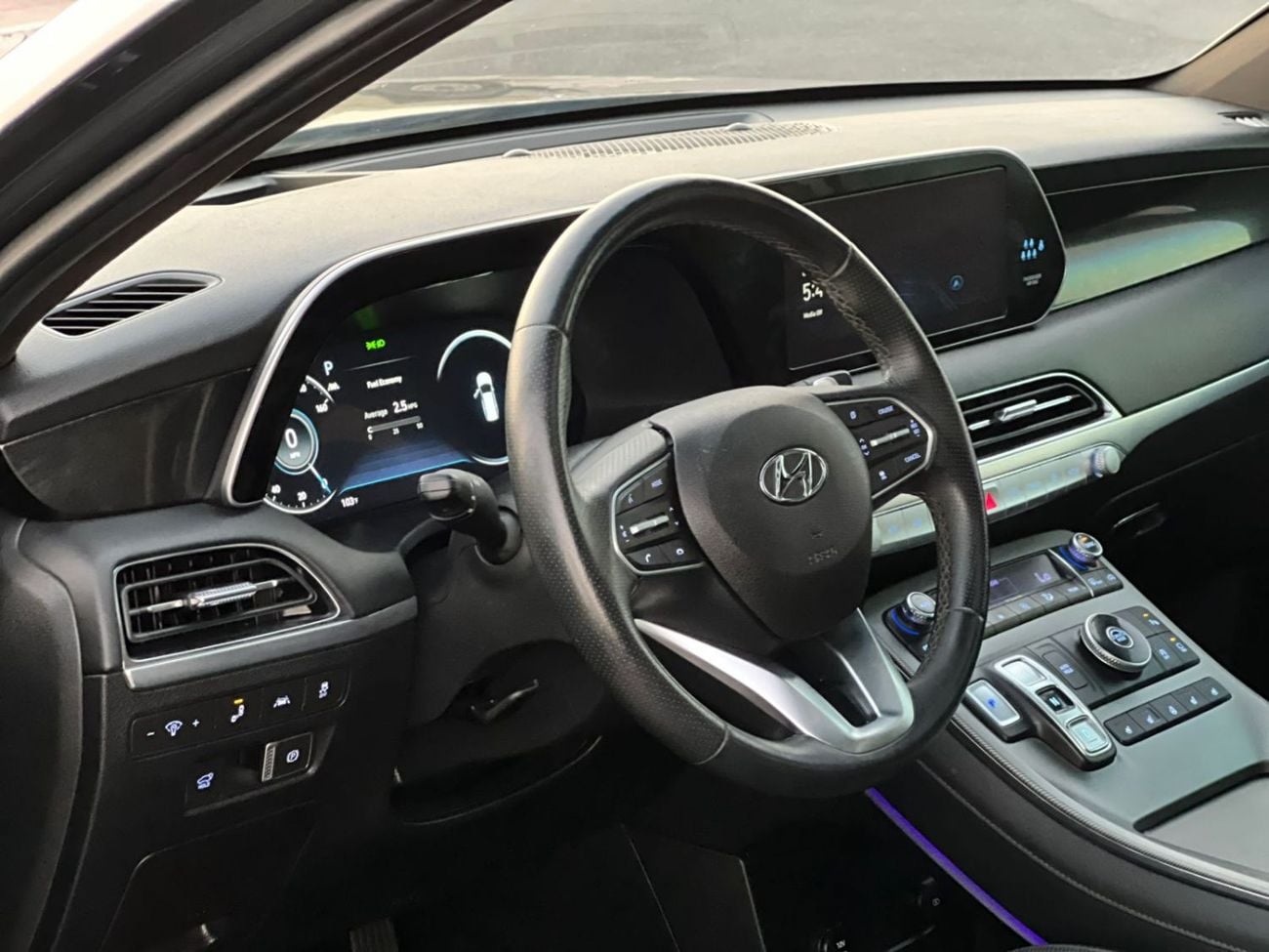 هيونداي باليساد 2022  Hyundai Palisade Calligraphy Edition Full Option Panoramic View - 360* 5 CAM - HUD - 3.8L  V6