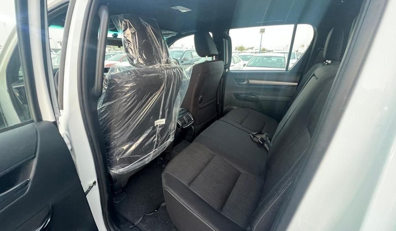 Toyota Hilux ADVENTURE 4.0L V6 PETROL