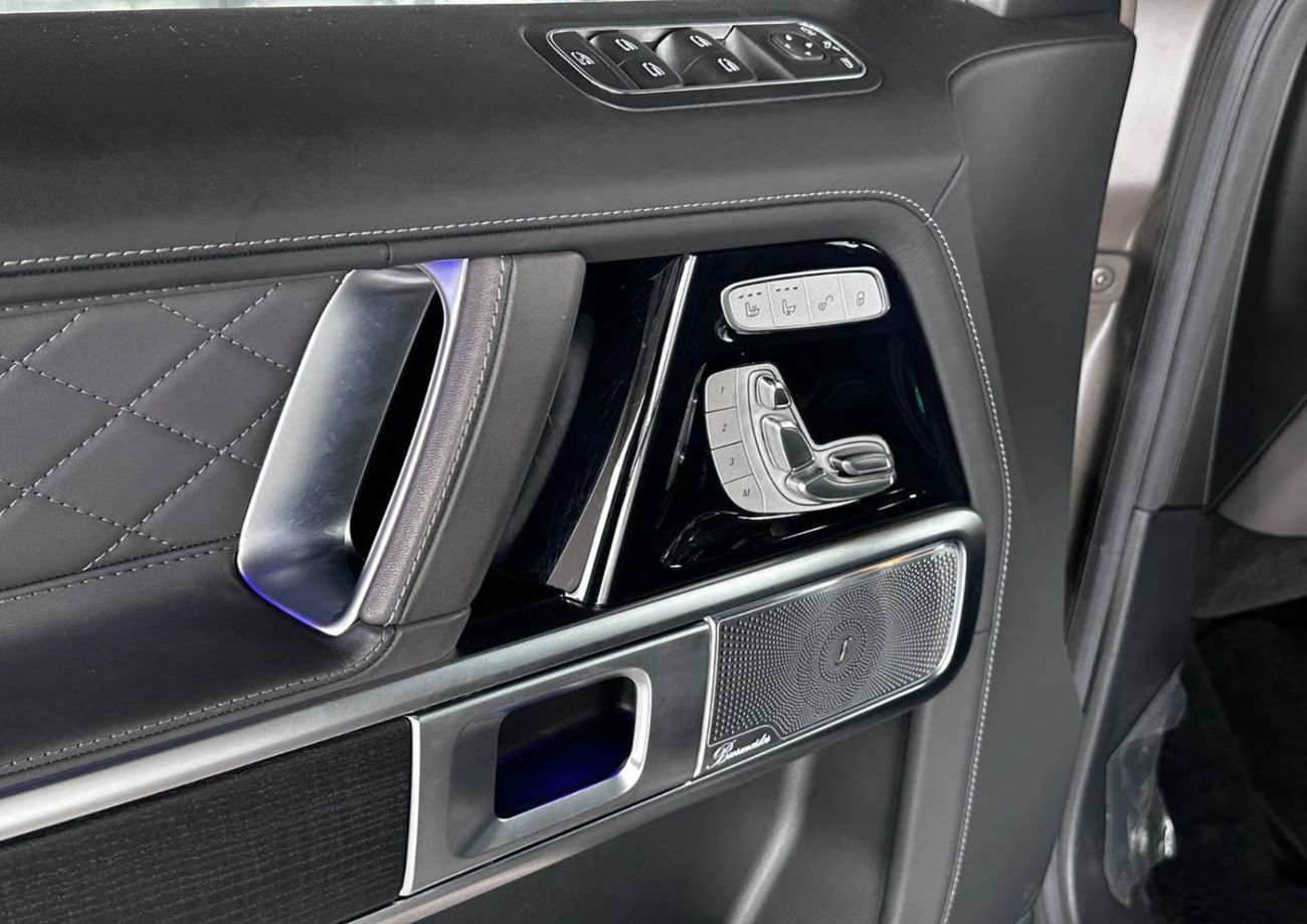 Mercedes-Benz G 63 AMG Std 4.0L