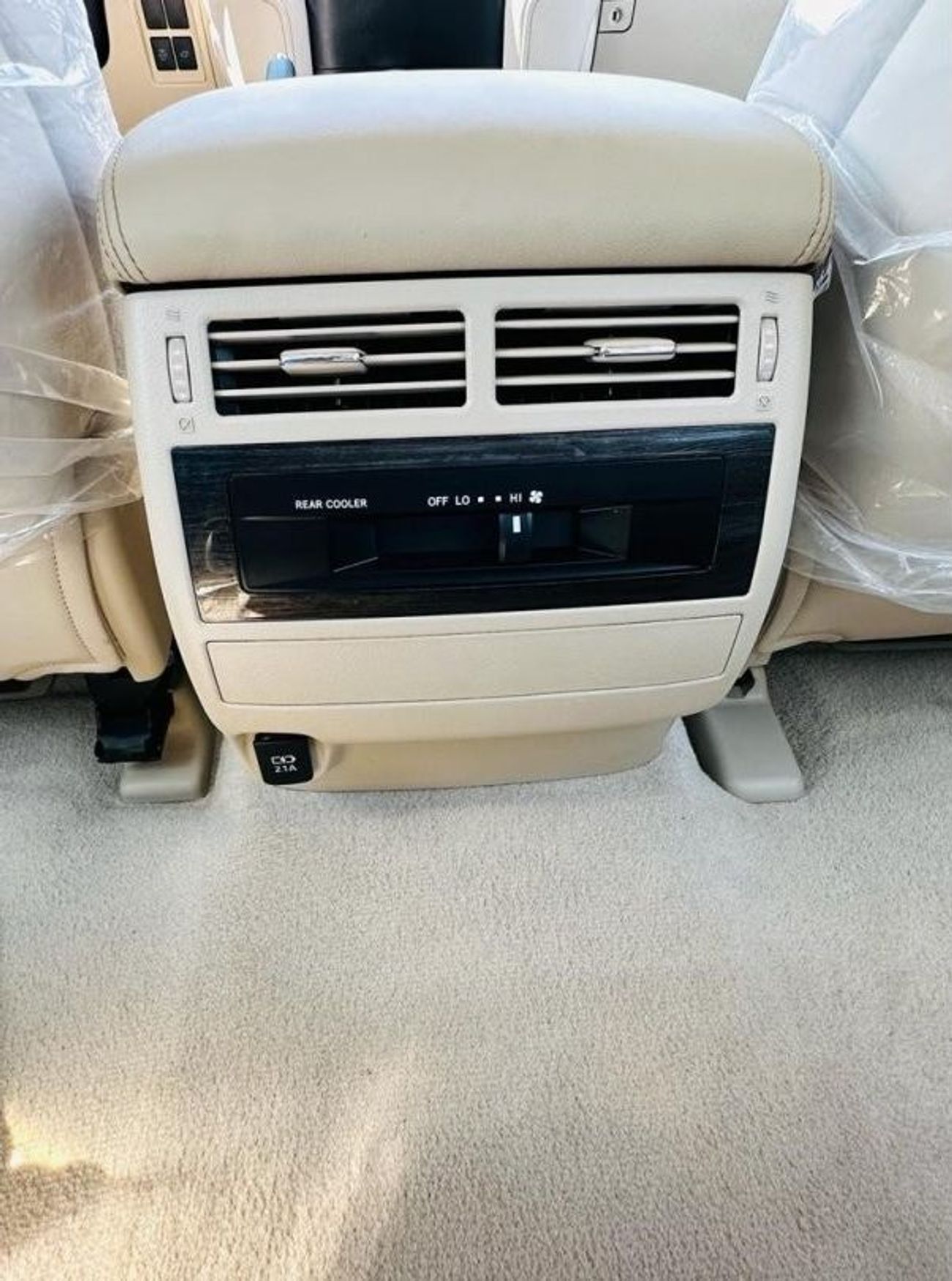 تويوتا لاند كروزر GXR3 LS