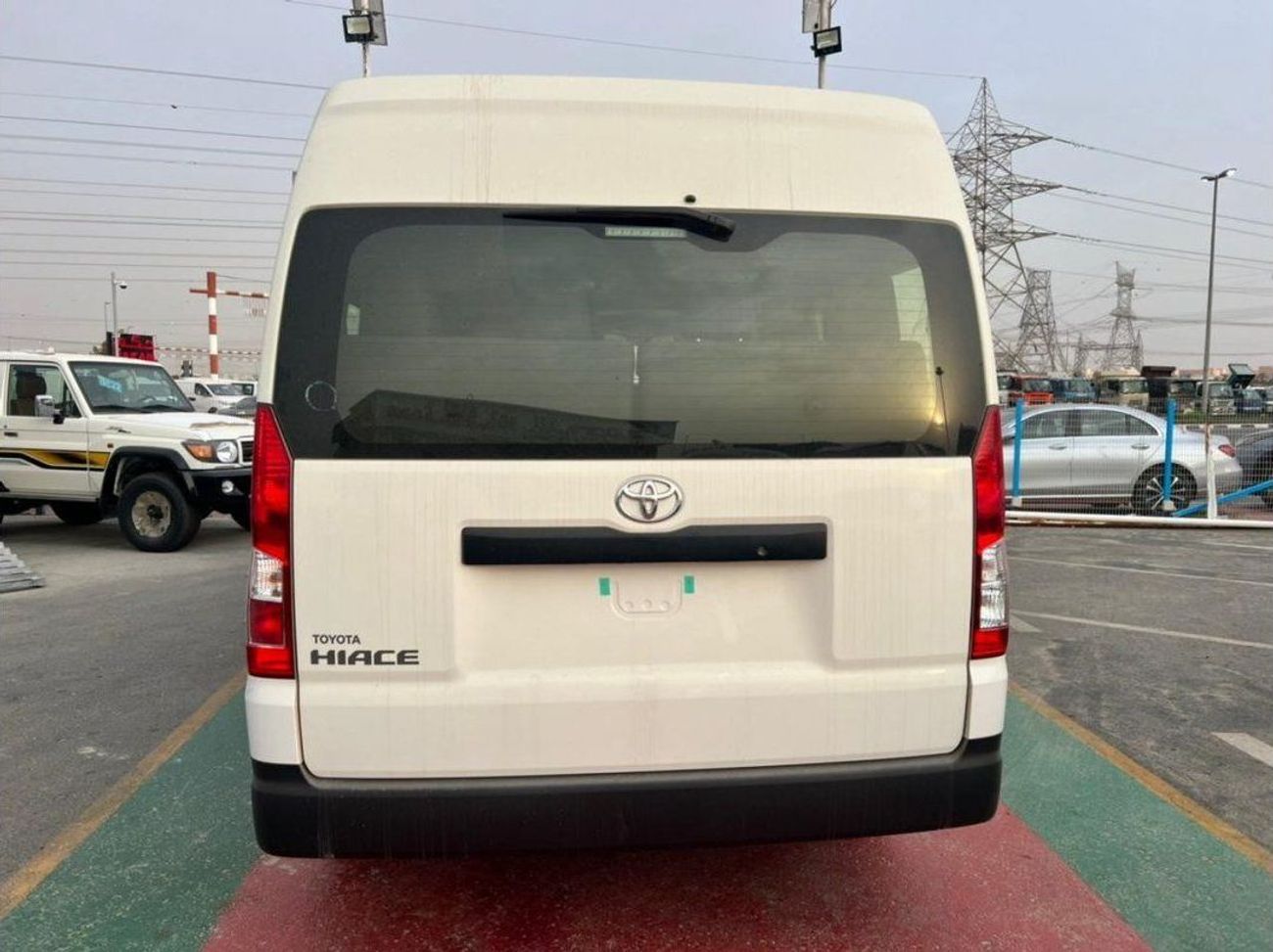 تويوتا هاياس High Roof New shape Black pumber 2.8L M/T DIESEL 2026 MODEL