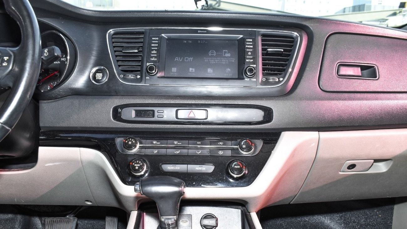 كيا كارنيفال تقبل تصدير