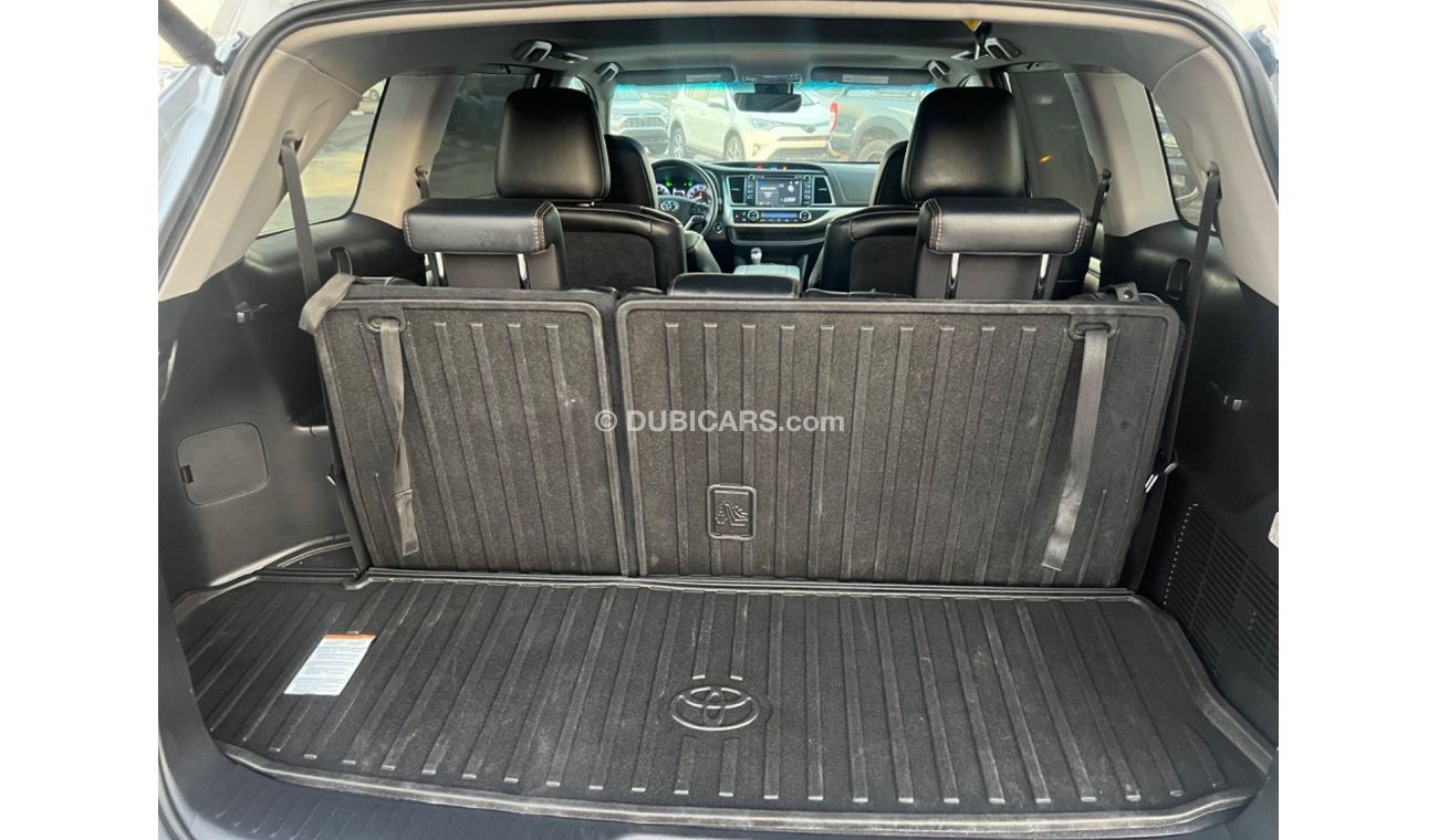 Toyota Highlander 2018 LIMITED RUN AND DRIVE 4x4 Low Mileage USA IMPORTED