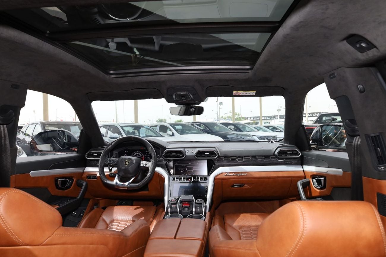 لامبورغيني اوروس STD 4.0T V8