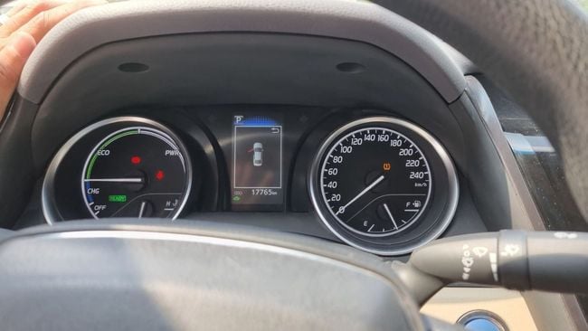 Toyota Camry GLE HEV, миниатюра 21