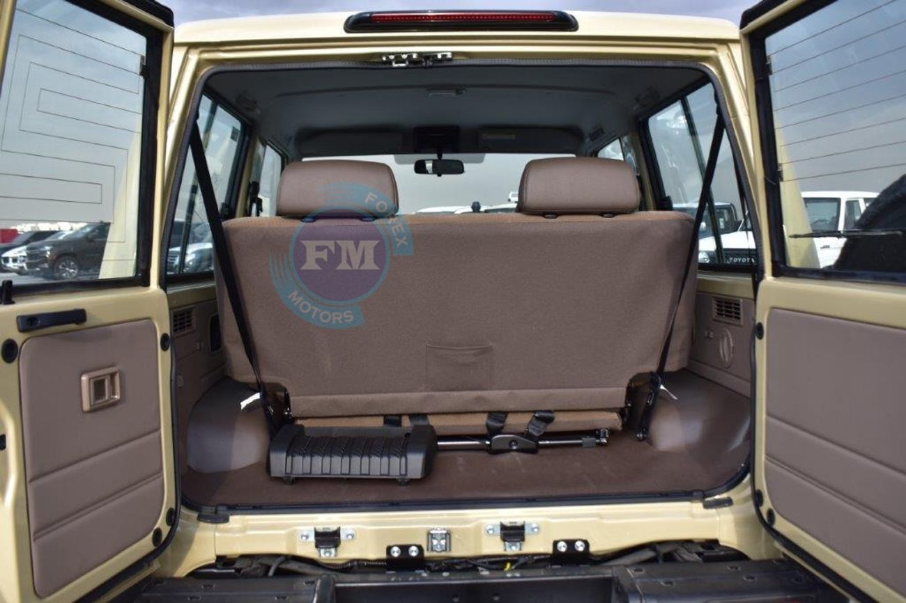 Toyota Land Cruiser 70 71 V6 4.0 Petrol 4wd