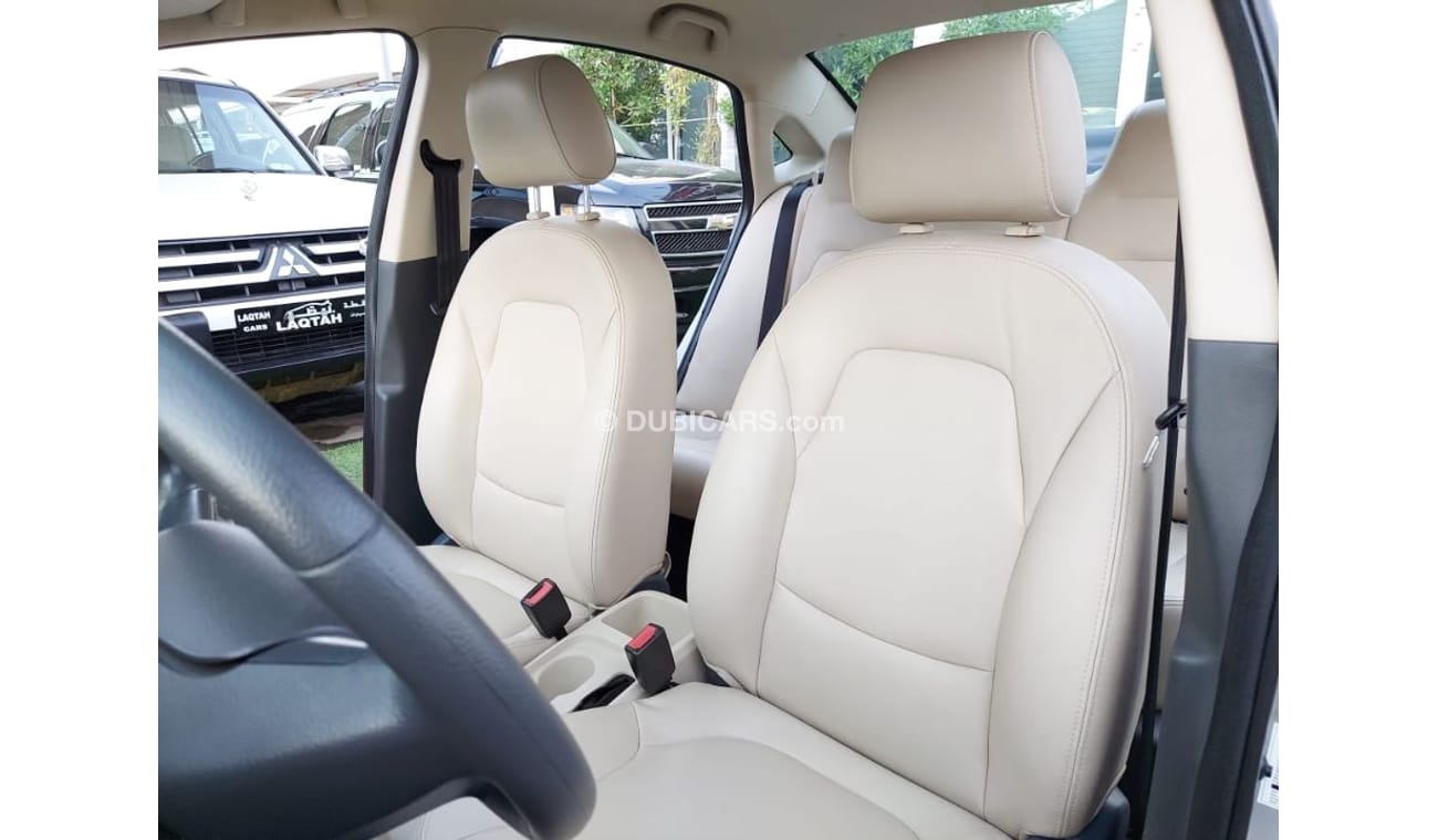 JAC J4 Jac J4 model 2016 Silver Coulour Sensor Leather seat very Condition