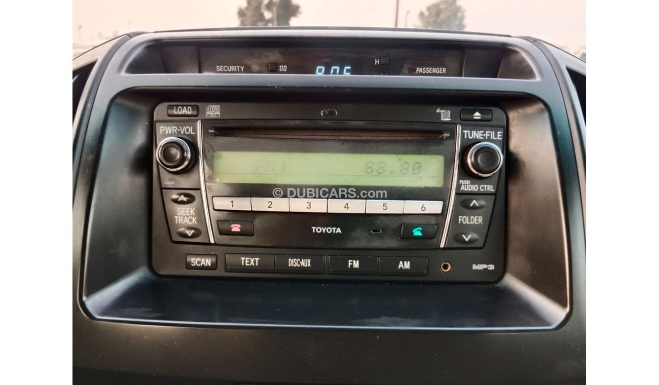 Toyota Land Cruiser TOYOTA LAND CRUISER LEFT HAND DRIVE(PM1680)