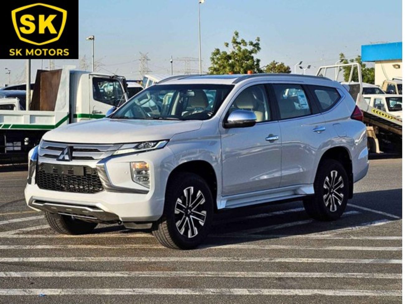 Mitsubishi Montero SPORT/4WD /SUNROOF /D ELECTRIC SEAT/ 360 CAMERA/ DVD/ TRIPTONIC/ LOT#4882