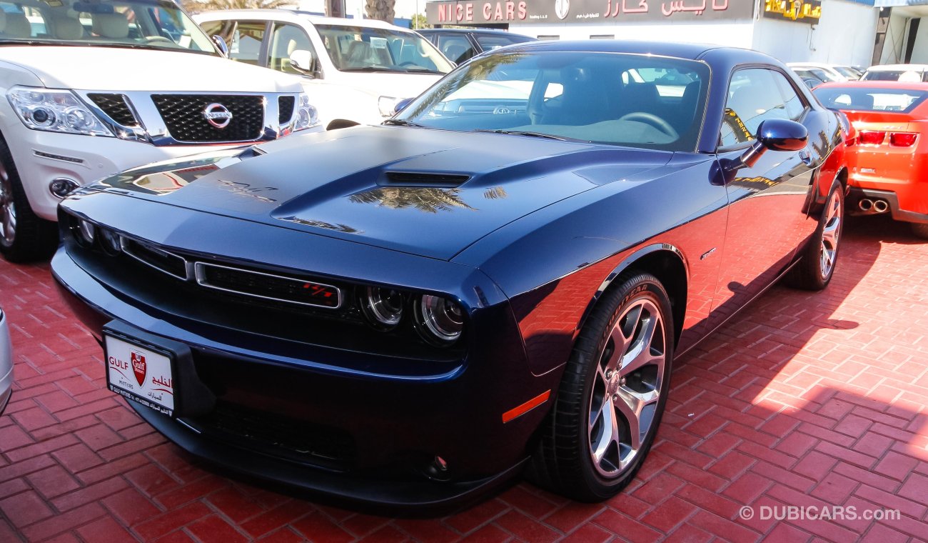 Dodge Challenger R/T Hemi