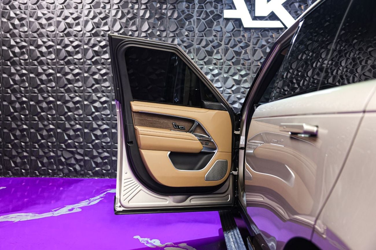 لاند روفر رينج روفر AUTOBIOGRAPHY LWB P530