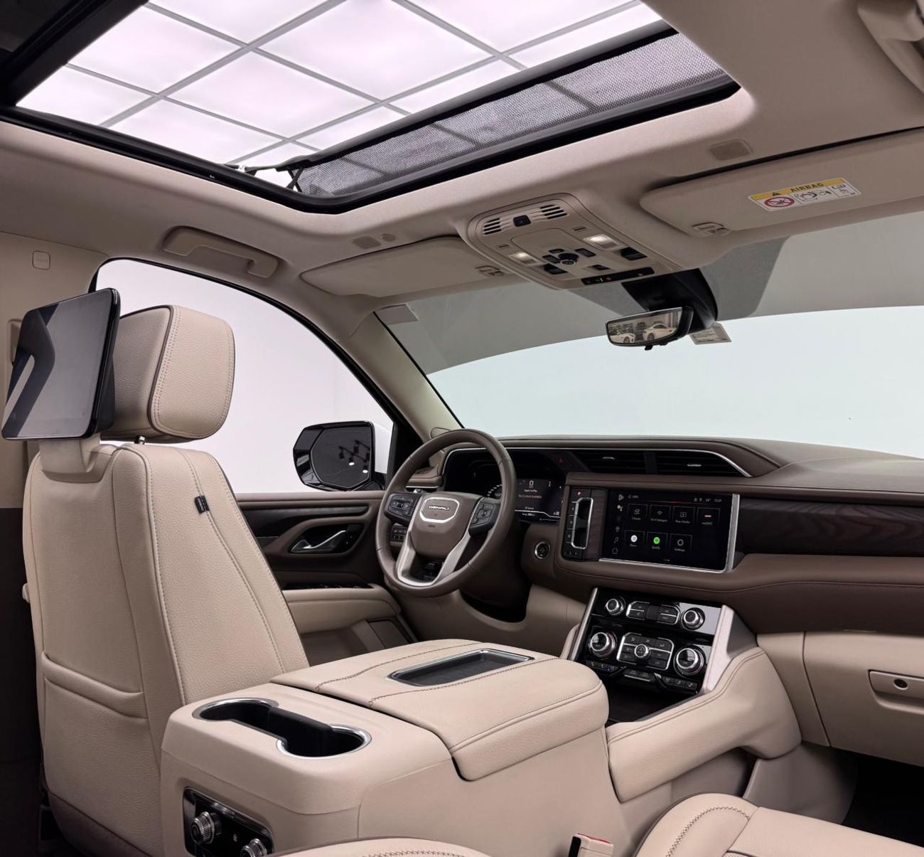 جي أم سي يوكون Denali 6.2L (8 Seater) 2022 GMC Yukon Denali, GMC Service History, 2027 GMC Warranty and Service Con