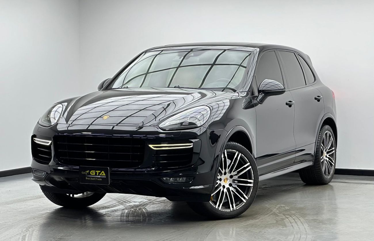 Porsche Cayenne Turbo S 4.8L (570 HP) 2016 Porsche Cayenne Turbo S, Service History, Carbon Fiber Interior, Excellen