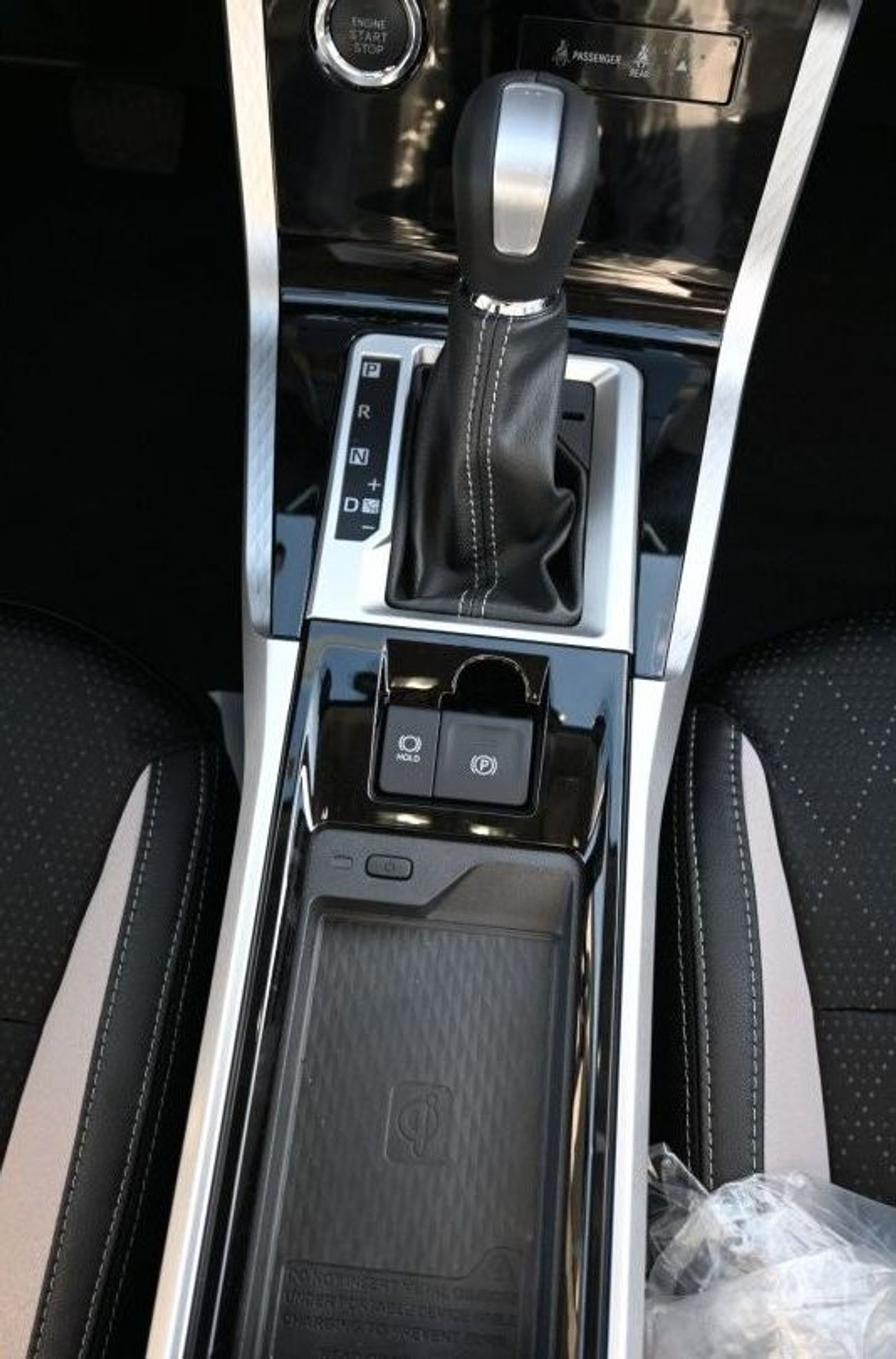 Toyota Veloz GX Toyota VELOZ 1.5L Petrol, FWD, SUV, 5 Doors, Model 2024, Color White