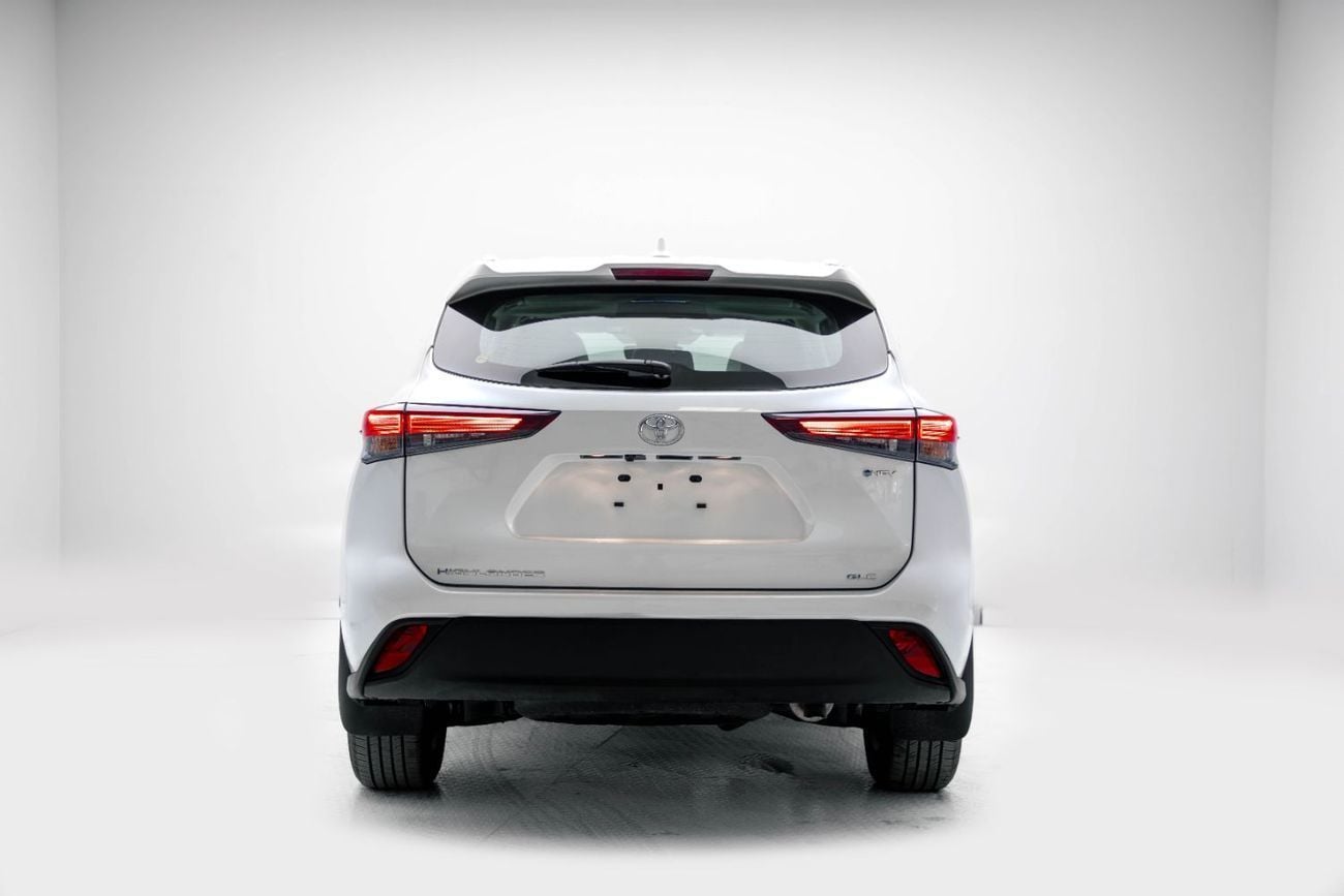 تويوتا هايلاندر GLE 2.5L Hybrid - Platinum White Pearl Inside Grey | Export Only