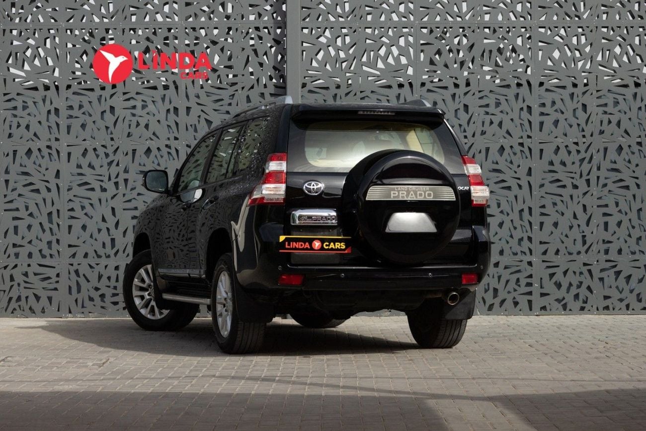 Toyota Prado VXR 4.0L 4WD Toyota Land Cruiser Prado 2017 GCC specs for 1,704.00 AED monthly