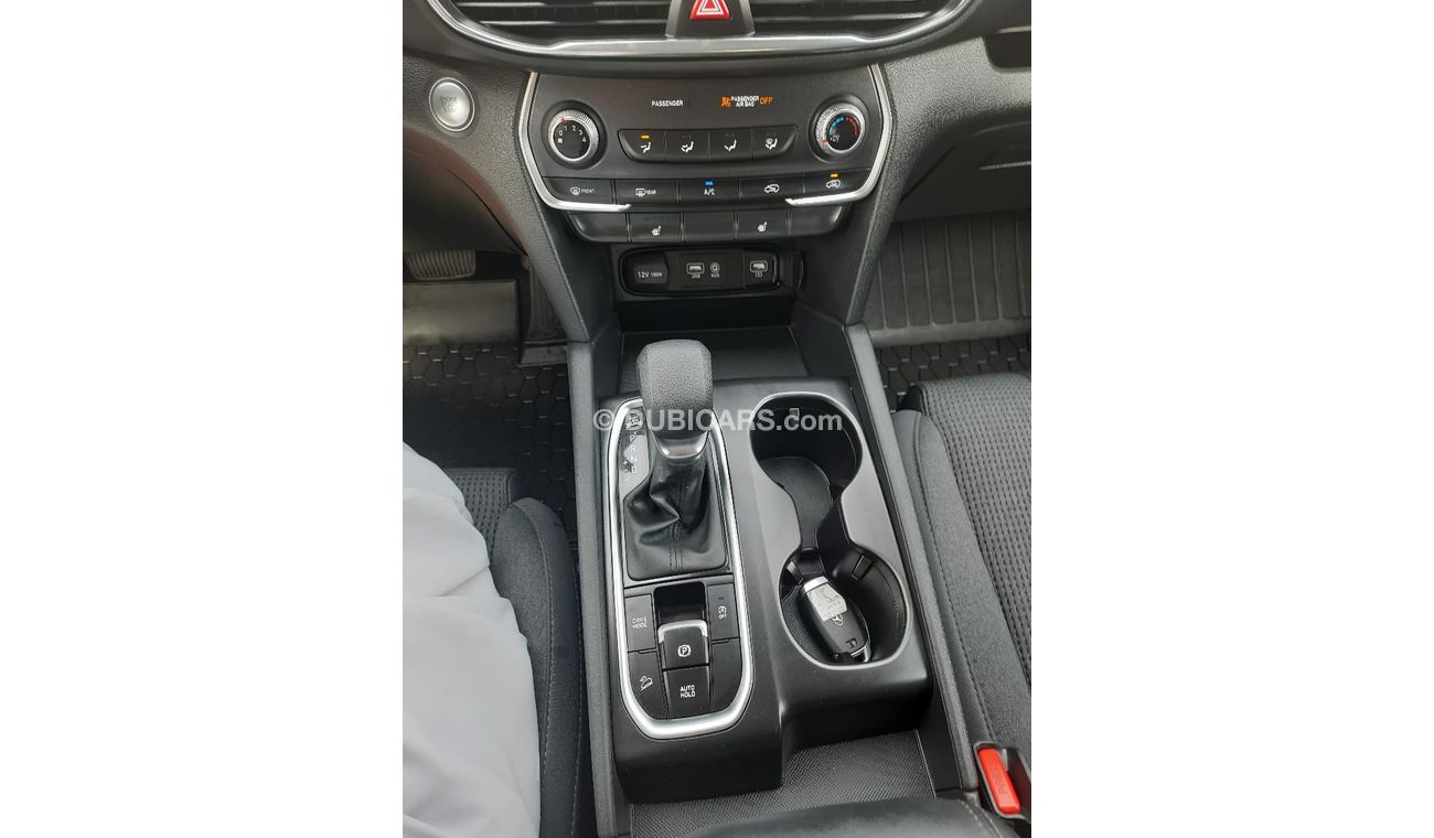 هيونداي سانتا في GL هيونداي سنتافي 2020 بحالة ممتازة