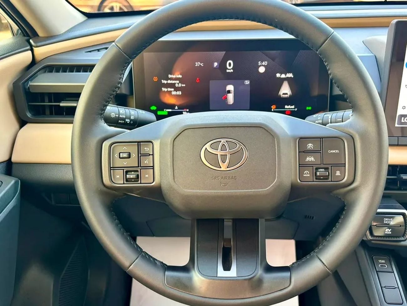 Toyota RAV4 EXR HEV RAV4 XLE 2.5L HYBRID GCC Specs