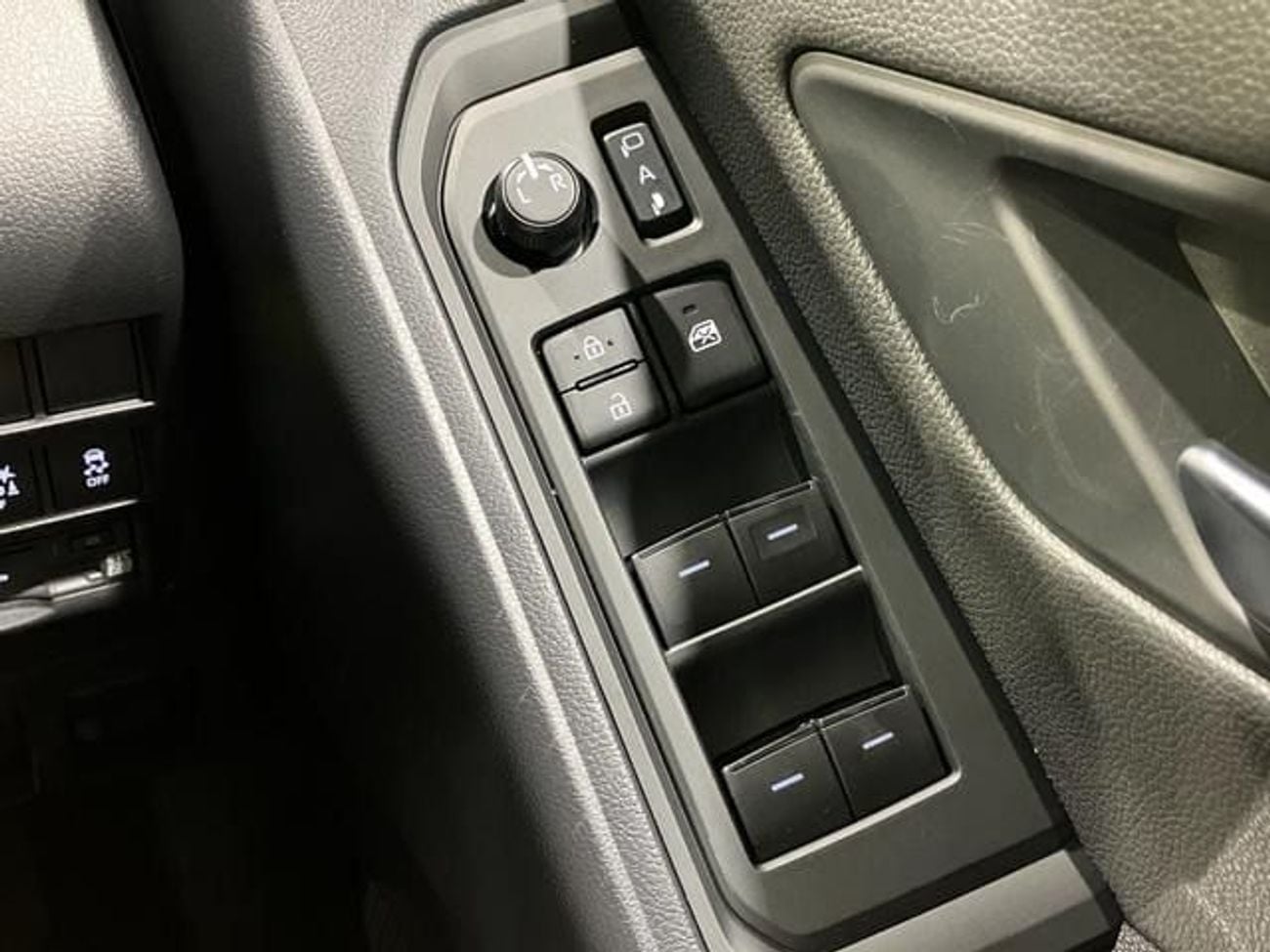 Toyota Land Cruiser Right-Hand drive AX petrol Auto with sunroof