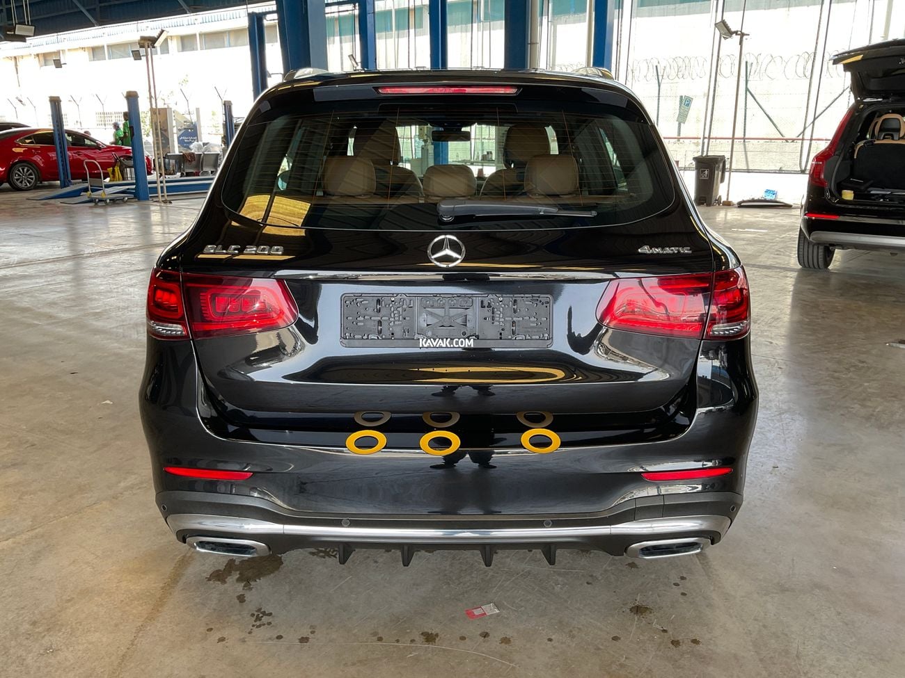 Mercedes Benz GLC200 4MATIC HIGH 2.0 GLC 200 4MATIC PREMIUM AUTO | Guaranteed Warranty | 0 Down Payment