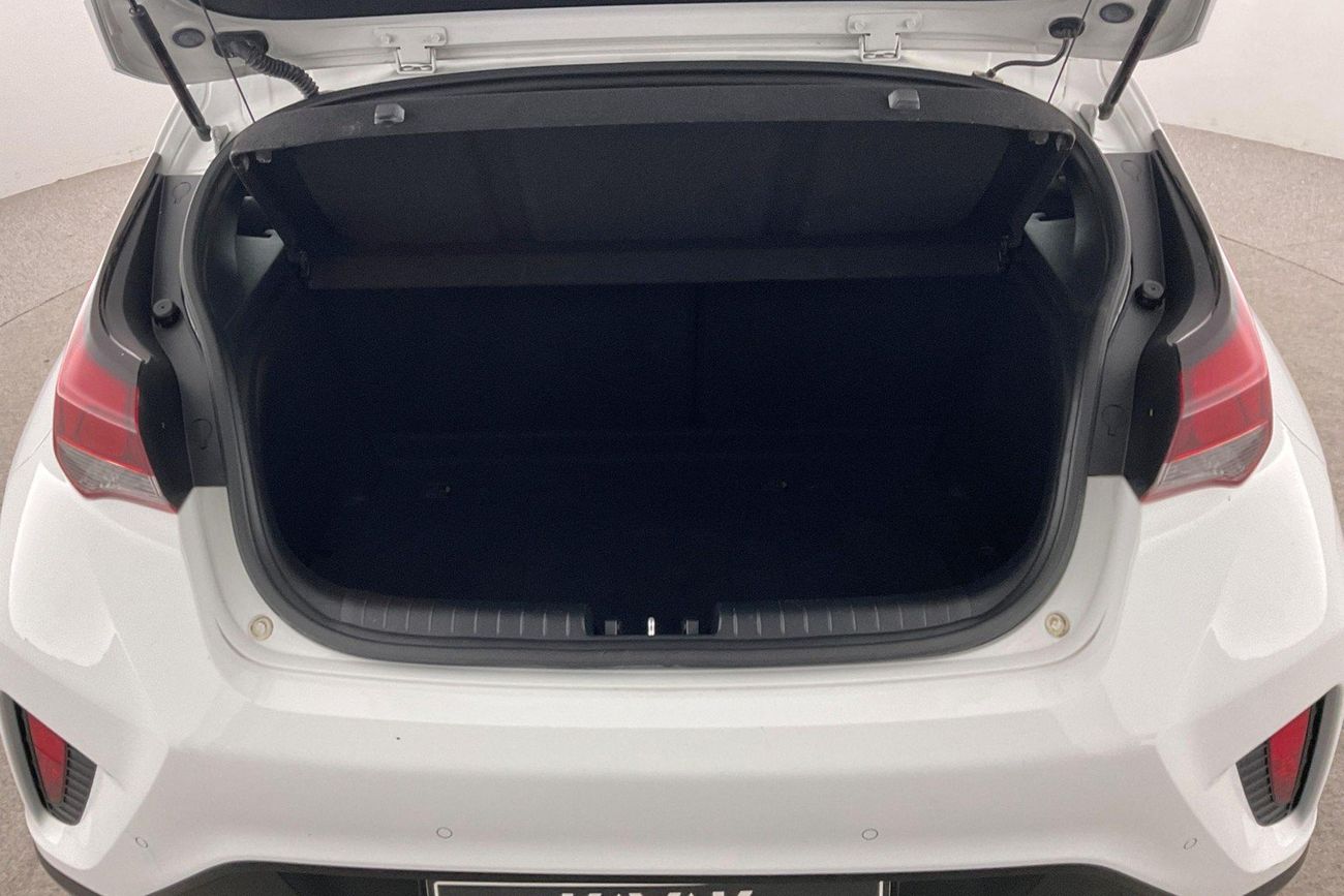 Hyundai Veloster Standard | Guaranteed Warranty | 0 Down Payment