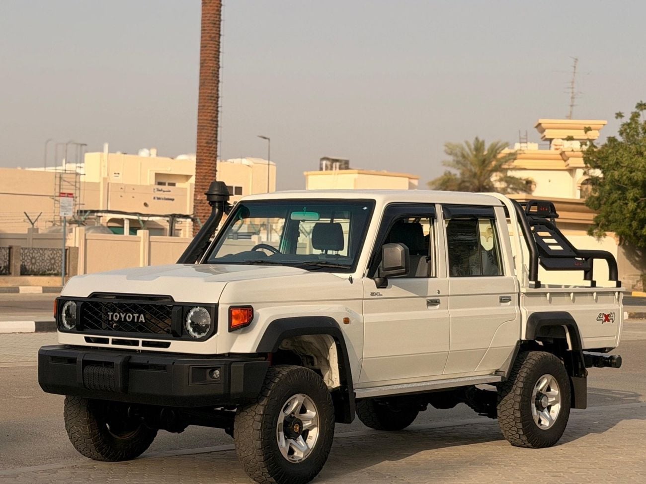 Toyota Land Cruiser GXL export from Australia