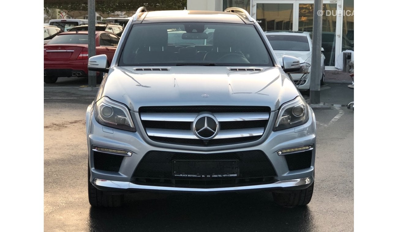 Mercedes-Benz GL 500 Mercedes benz GL500 kit AMG MODEL 2014 GCC CAR PREFECT CONDITION FULL OPTION LOW MILEAGE PANORAMIC