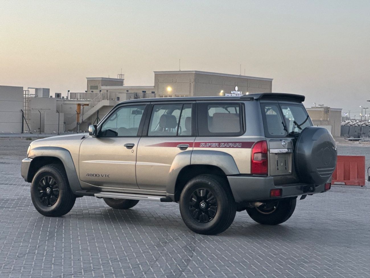 Nissan Patrol Super Safari MODEL 2019 GCC CAR PERFECT CONDITION INSIDE AND OUTSIDE FULL OPTION SUN ROO